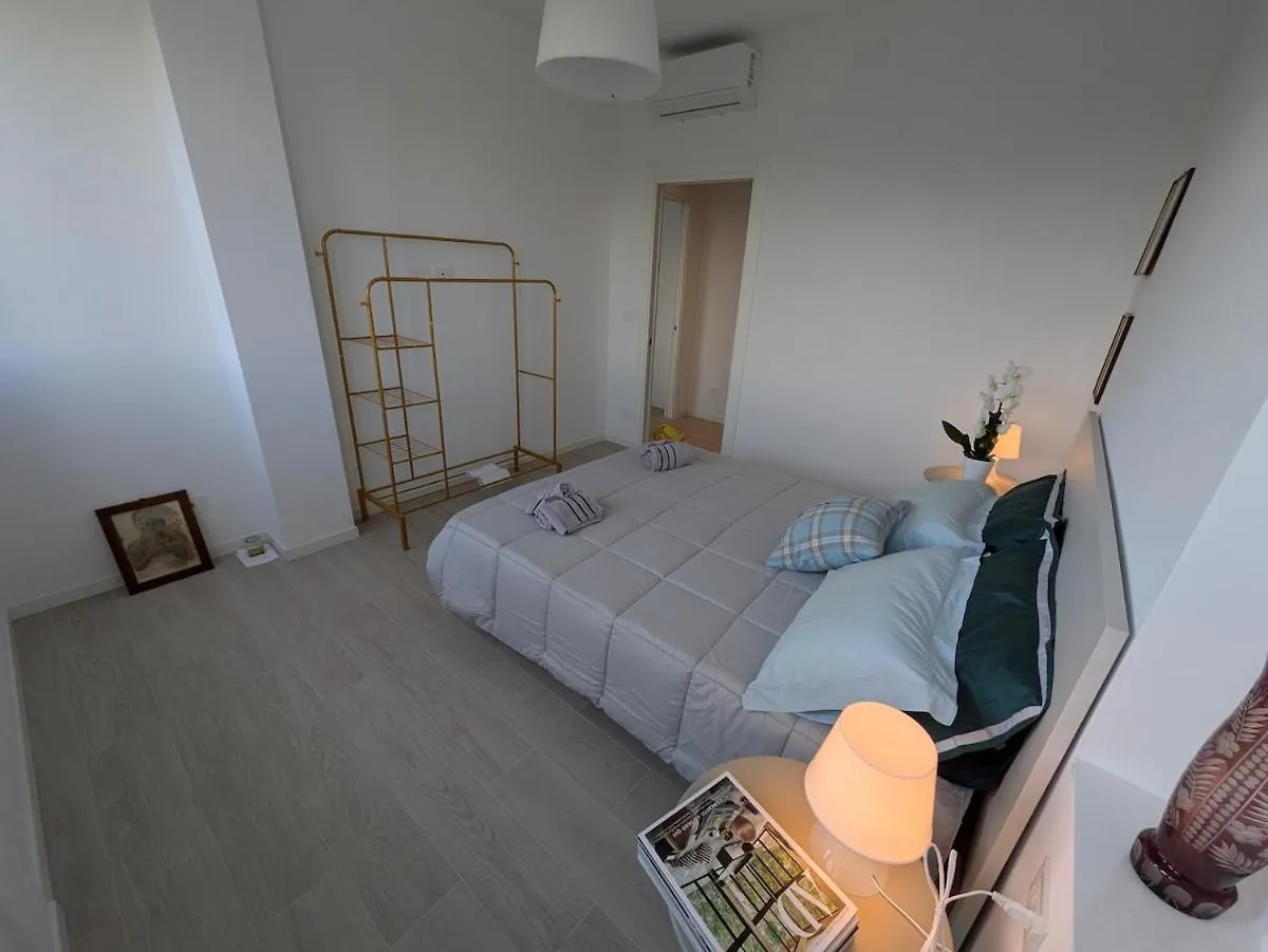 Milan Center Porta Venezia Elegant Two Room Apartment Italie